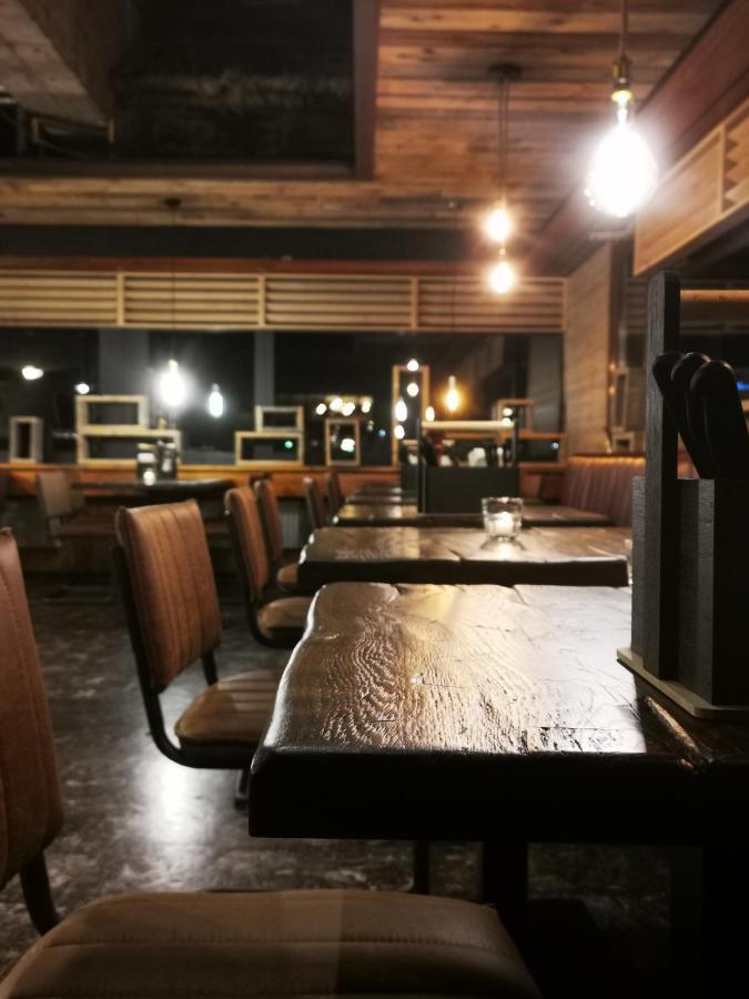 Hotel Lodge Inn Fiesch Eksteriør billede
